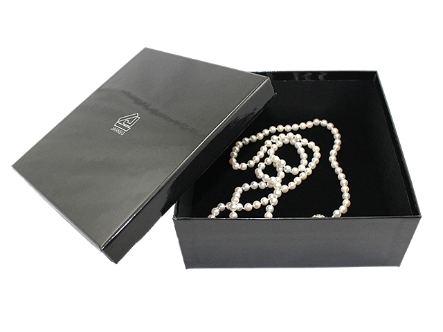 Jewelry box, Big necklace - tall - glossy black